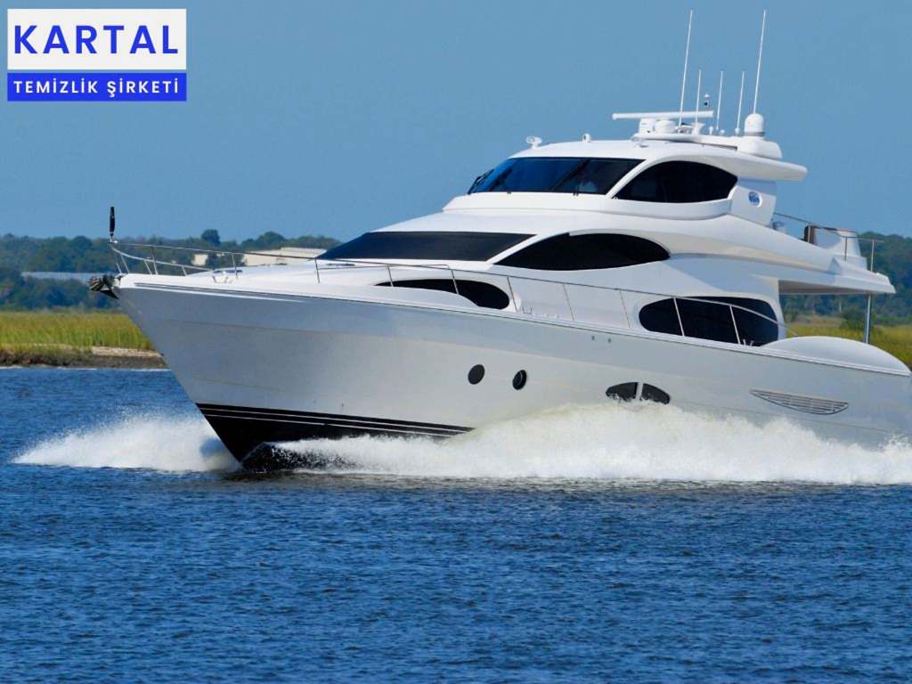 Kartal Tekne Yat Temizliği